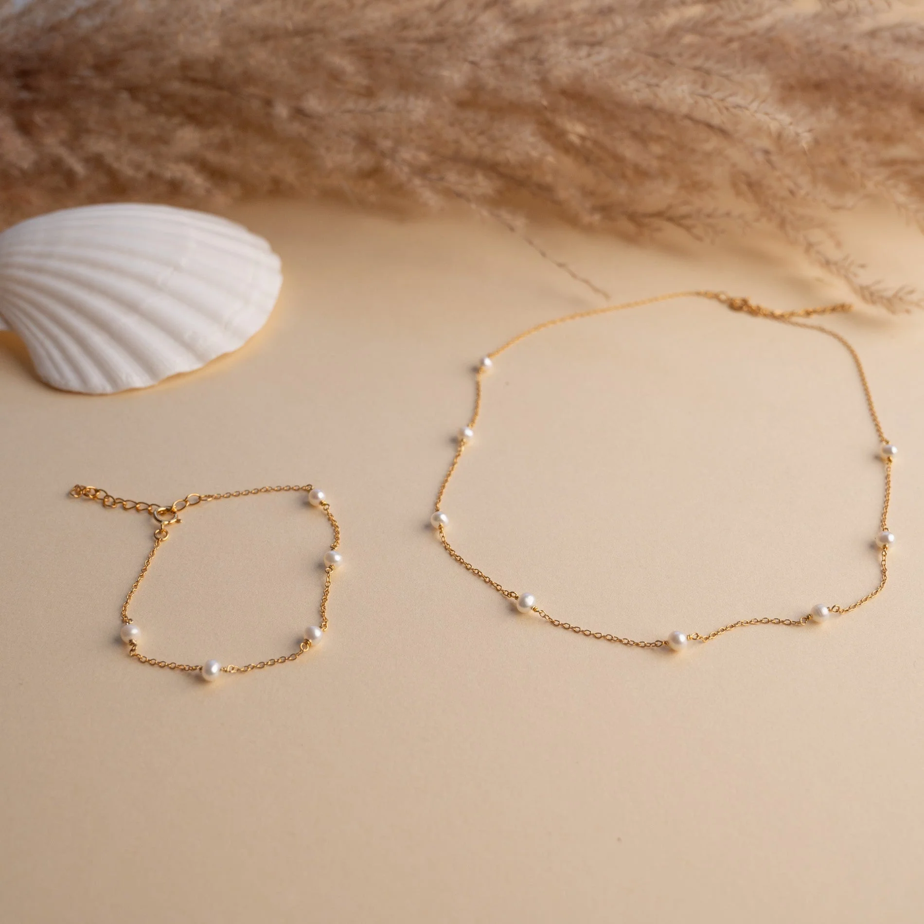 ERICA PEARL GOLDEN BRACELET - Image 5